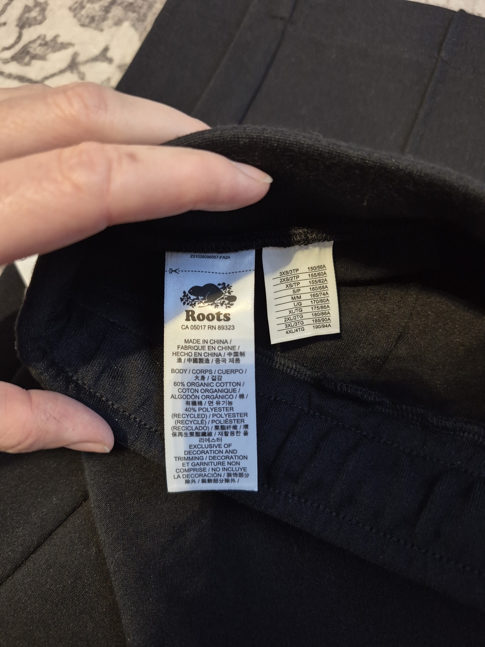 Roots Women's Black Comfortable Pants - Picture 4 of 7